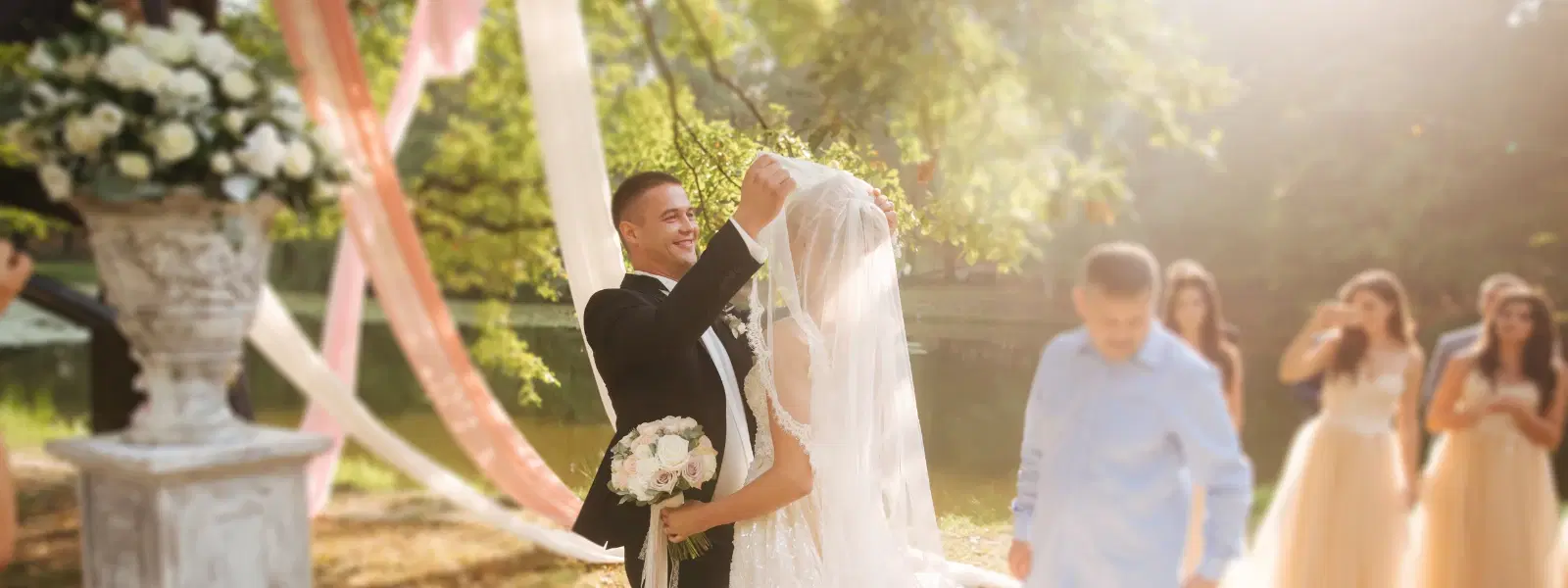 “I Do” Era: How to Plan a Taylor Swift-Inspired Wedding with Pearl Planner
