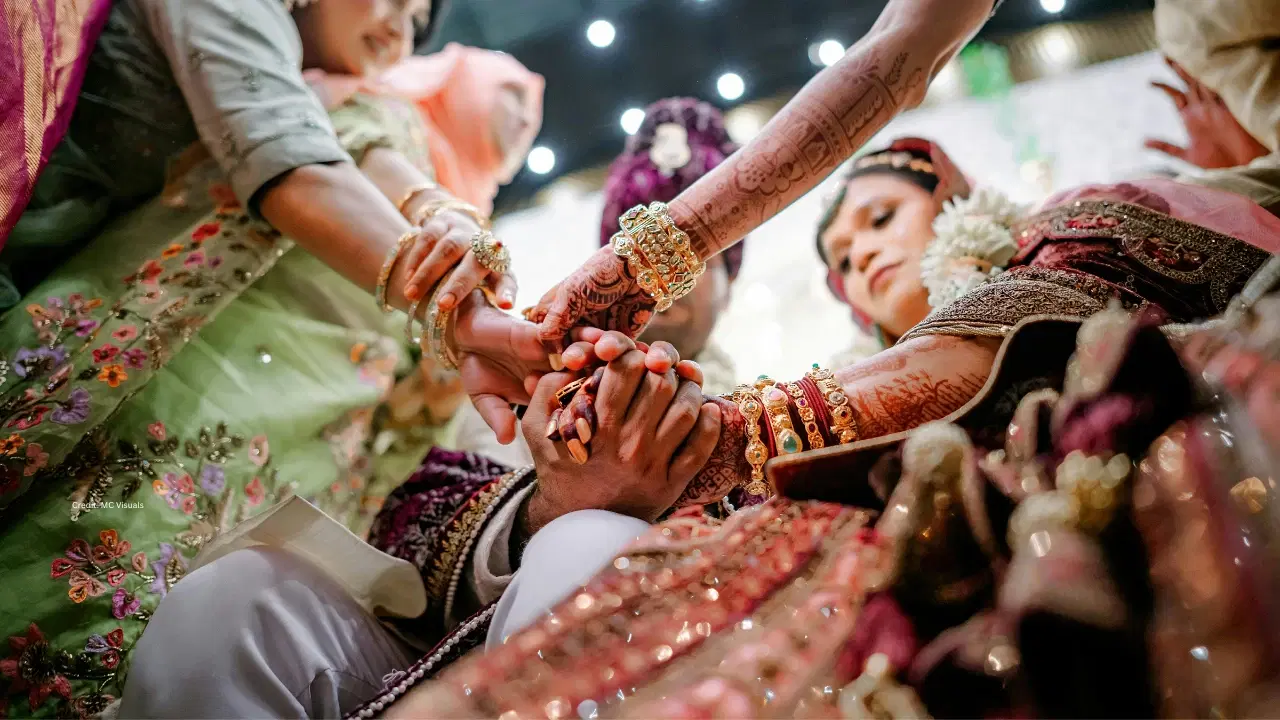 Essential Checklist: Cultural Wedding Etiquette Guide