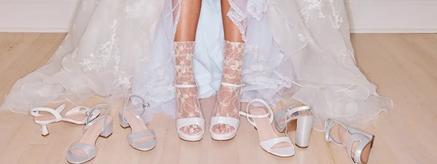 How to Choose Perfect Wedding Accessories Easily