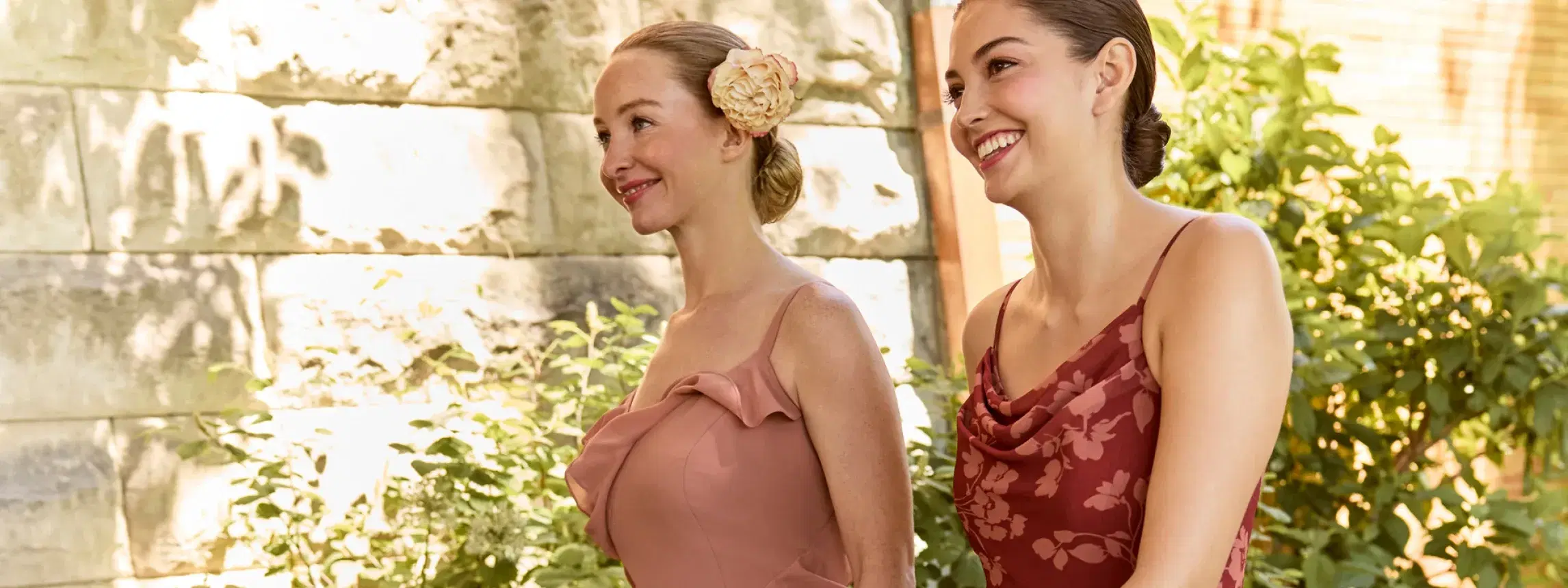 How to Choose the Best Shoe Colors for a Burgundy Dress