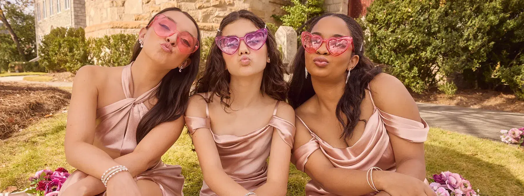 How to Choose the Perfect Bat Mitzvah Outfit for Guests
