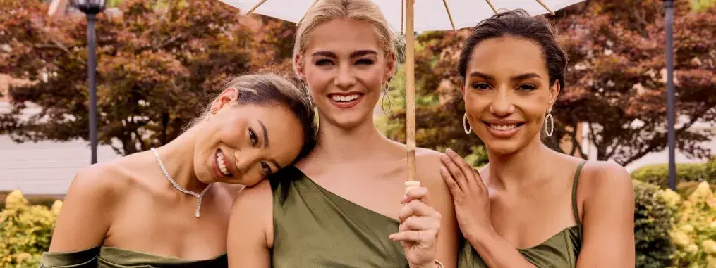How to Choose the Perfect Graduation Ceremony Outfit