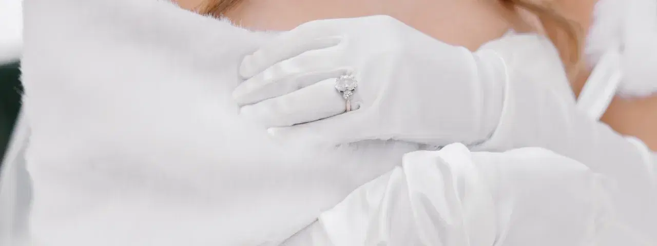 How to Choose the Right Hand for Your Wedding Ring (Yes, There Are Other Options!)