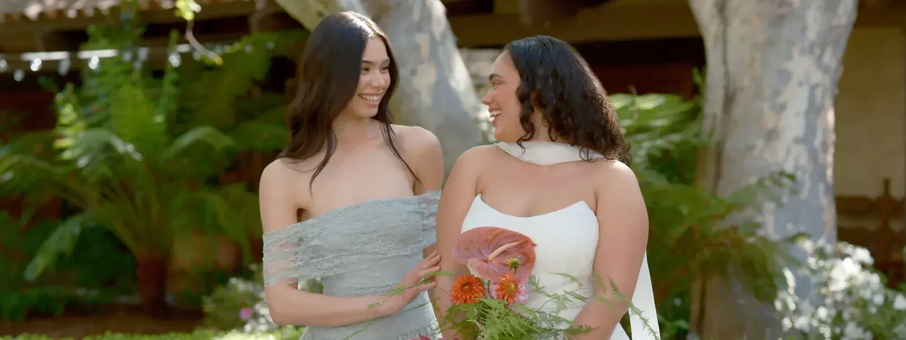 How to Coordinate Bridesmaid Colors With Summer Florals