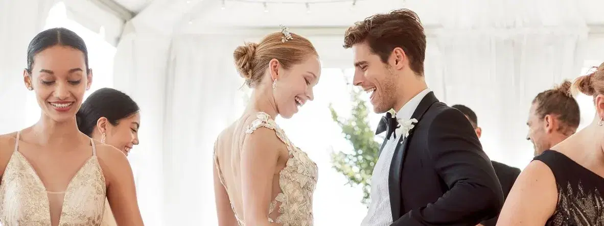 Orchestrating Large Wedding Receptions Seamlessly