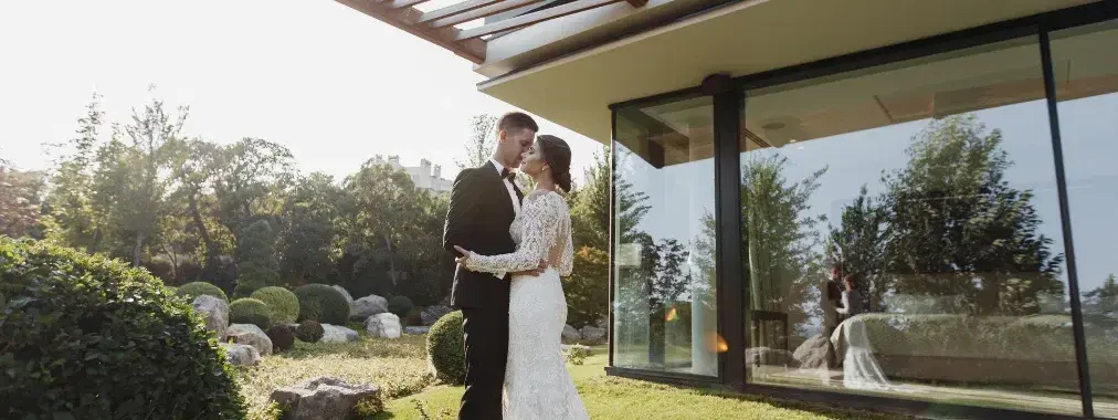 Sanctuary of Love: Private Villa Honeymoons Reimagined