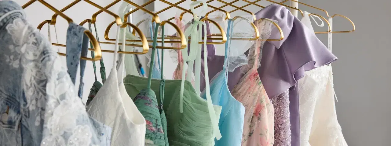 Romantic Dresses Defining The Soft Romance Era