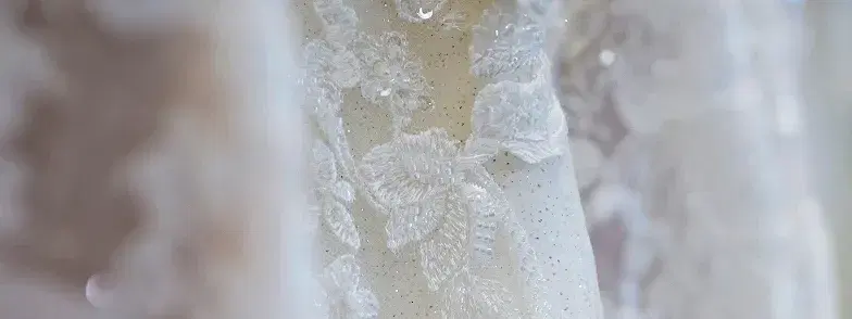 A Stolen Dress, a Viral Story, and a FairyTale Ending for Bride-to-Be A Stolen Dress, a Viral Story, and a FairyTale Ending for Bride-to-Be