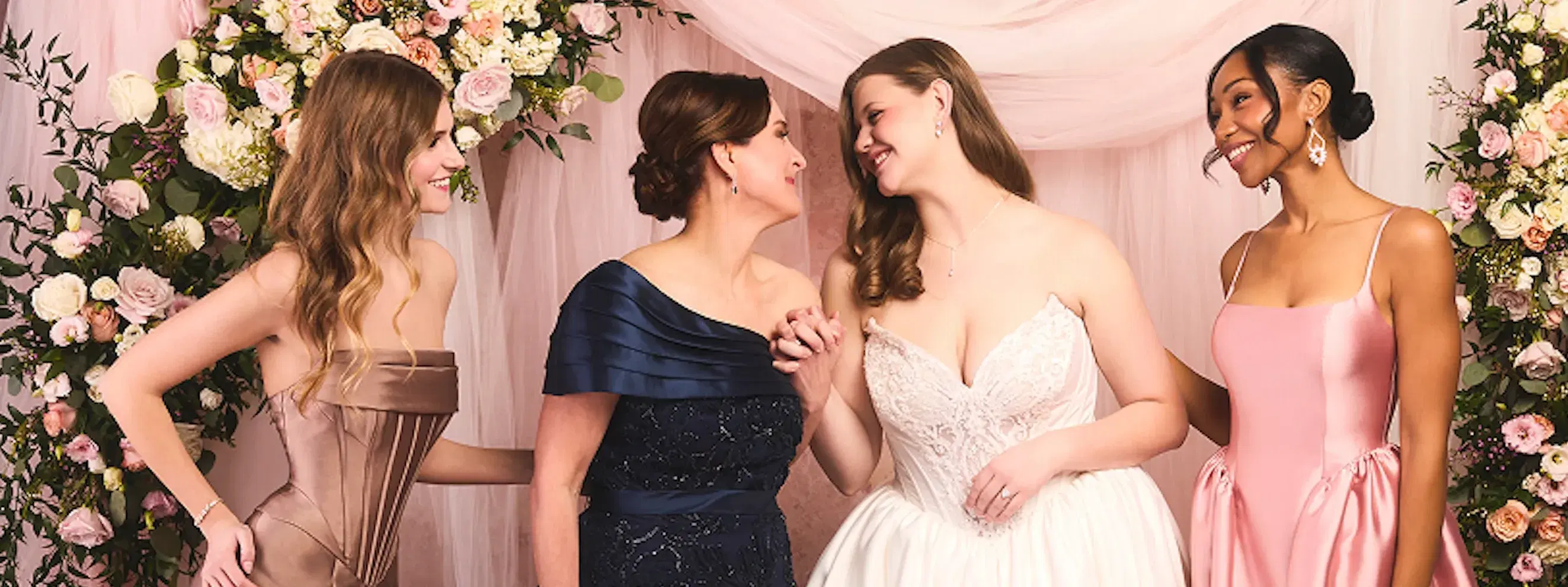 Who the Modern Heirloom Bride Is (and Why This Look Endures)