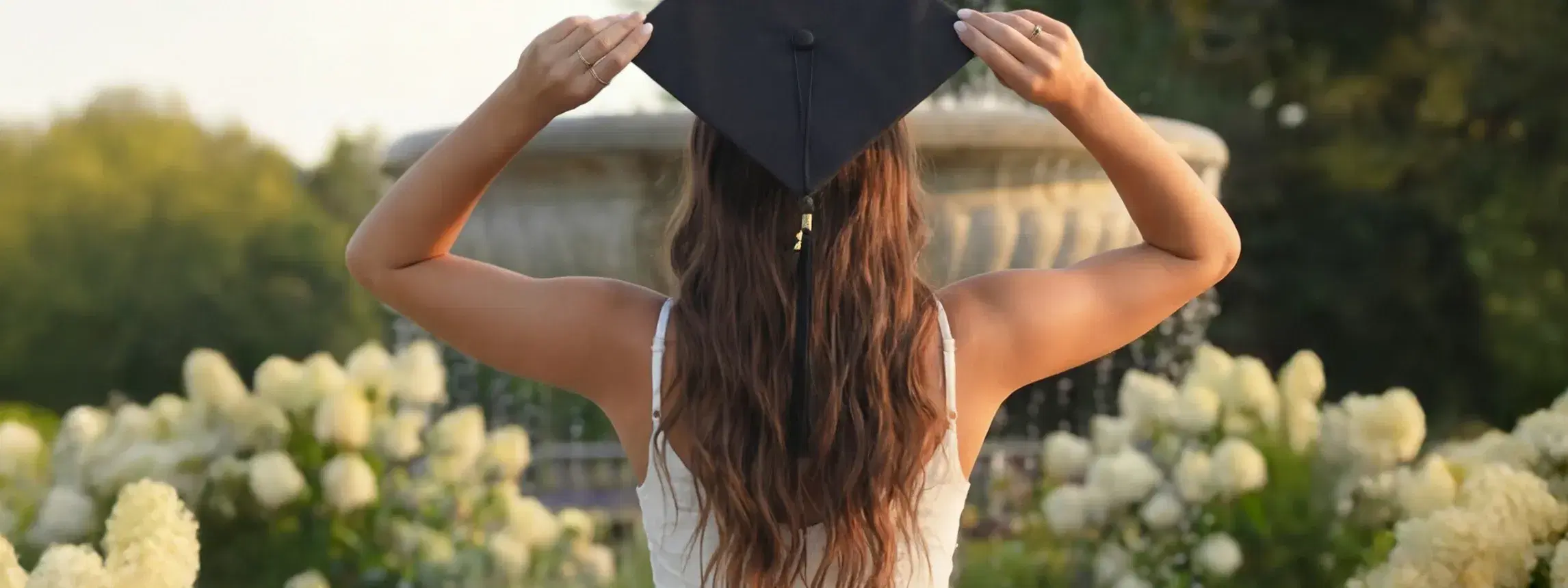 High School vs. College Graduation Dress: Is There Actually a Difference?