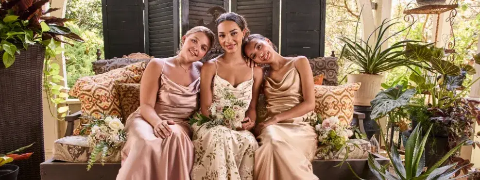Your Bridesmaid Dress Appointment: What to Expect