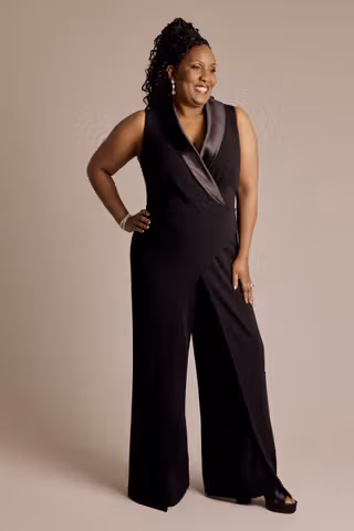 View Adrianna Papell Sleeveless Tuxedo Jumpsuit in all available color and sizes Picture of Sleeveless Tuxedo Jumpsuit