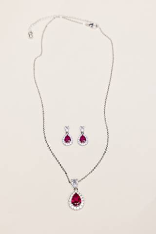 Picture of Pear-Shaped Ruby and Rhinestone Jewelry Set