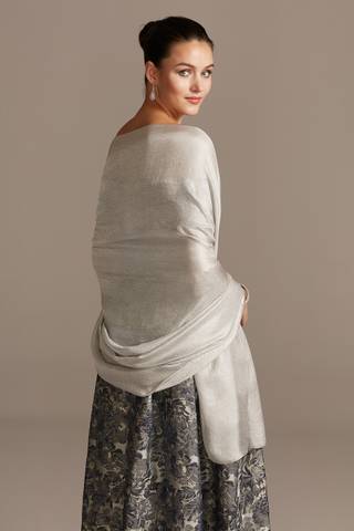 Picture of Metallic Occasion Wrap