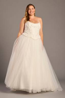 Picture of Sculpted Strapless Tulle Ball Gown Wedding Dress